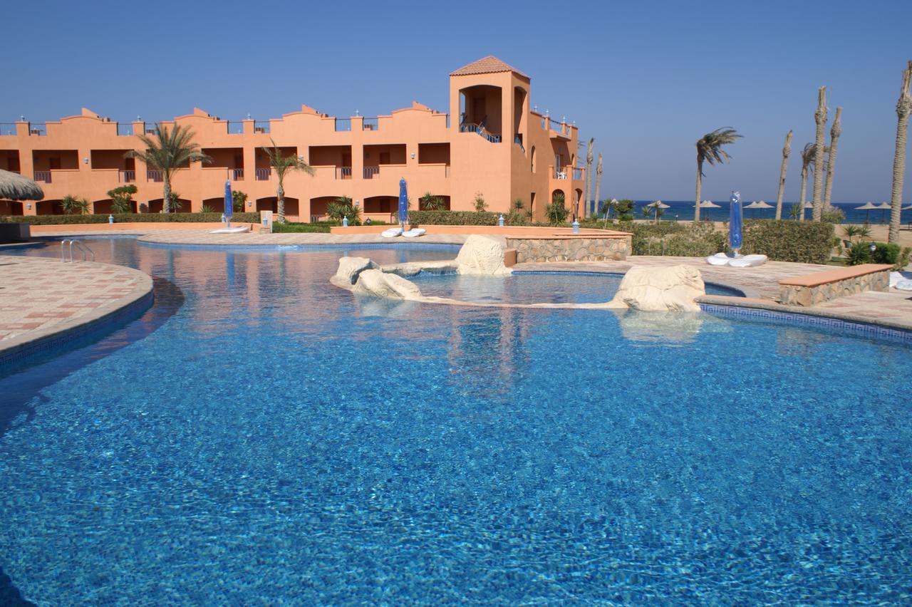 Savanna Empire Spa & Resort Ataqah מראה חיצוני תמונה