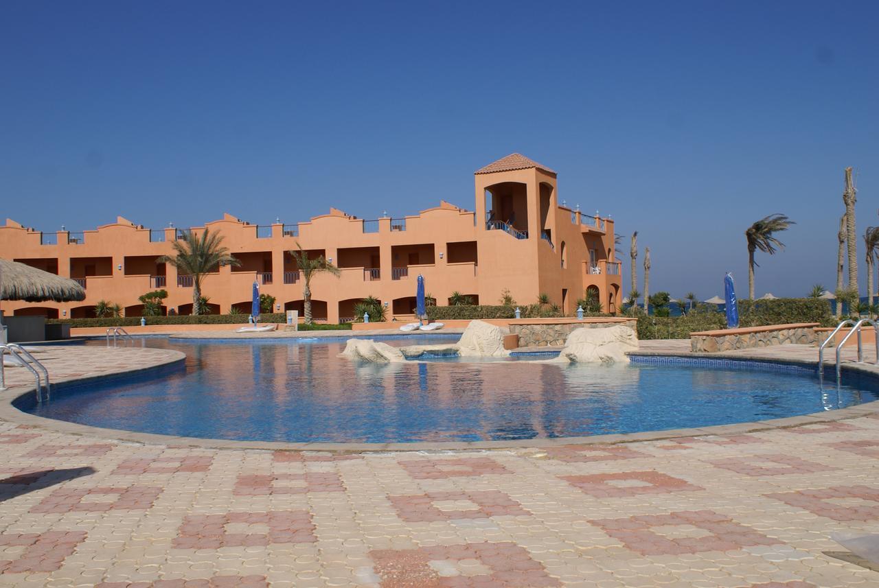Savanna Empire Spa & Resort Ataqah מראה חיצוני תמונה