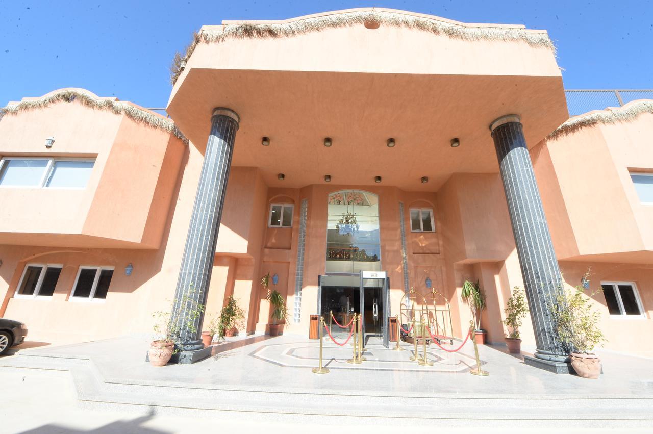 Savanna Empire Spa & Resort Ataqah מראה חיצוני תמונה