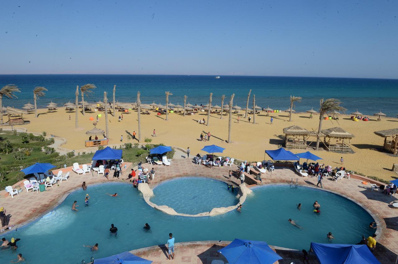 Savanna Empire Spa & Resort Ataqah מראה חיצוני תמונה