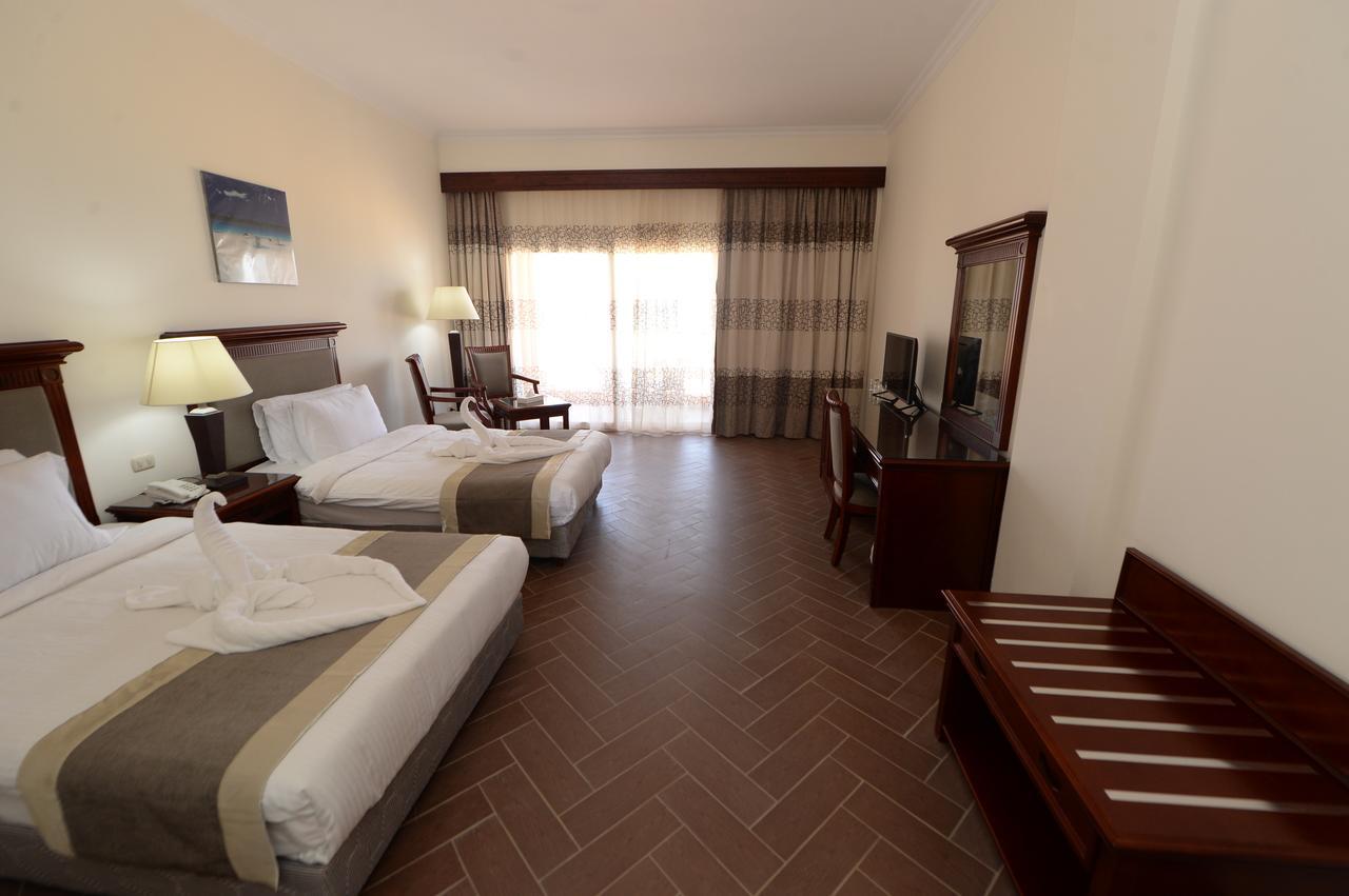 Savanna Empire Spa & Resort Ataqah מראה חיצוני תמונה